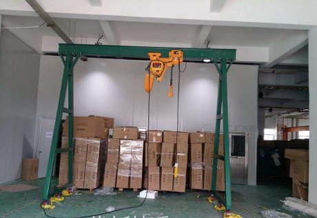 環(huán)鏈葫蘆式小型移動(dòng)龍門吊