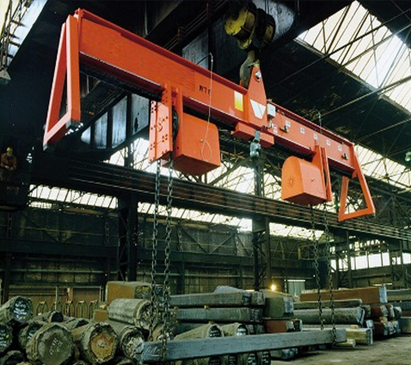 翻轉(zhuǎn)吊機(jī)