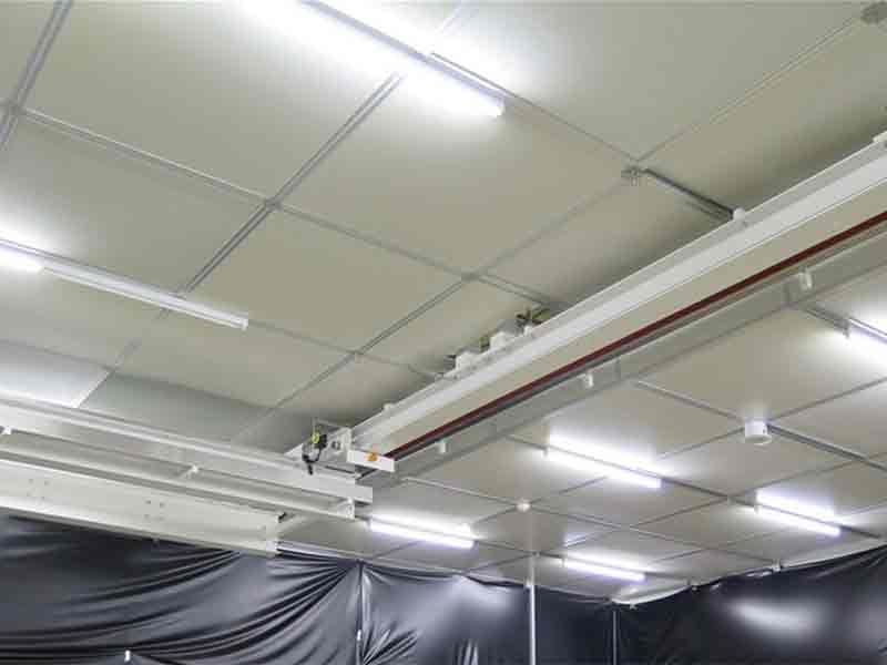 鋰電池?zé)o塵車(chē)間潔凈起重機(jī)的特點(diǎn)