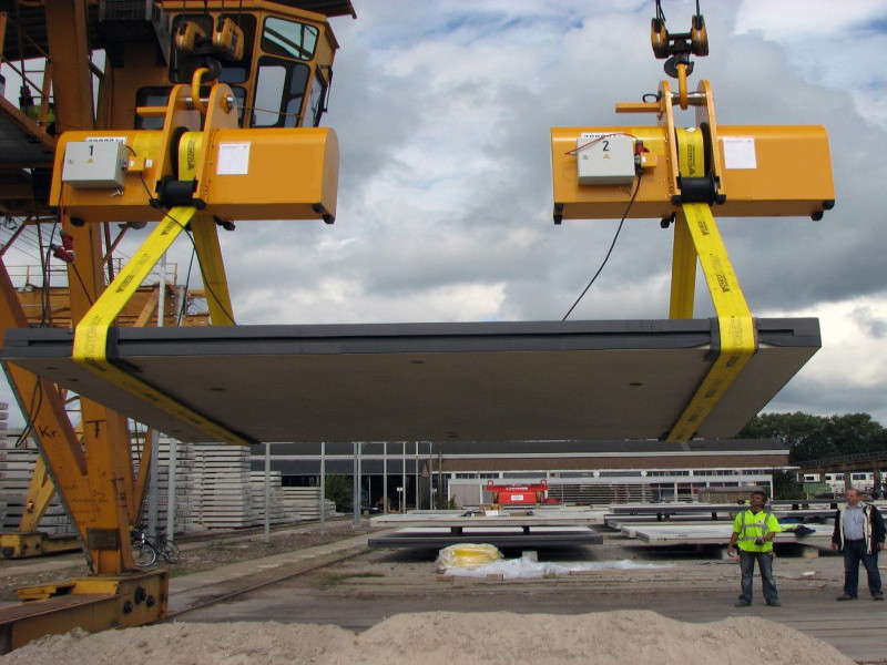 帶式懸掛翻轉(zhuǎn)機(jī)