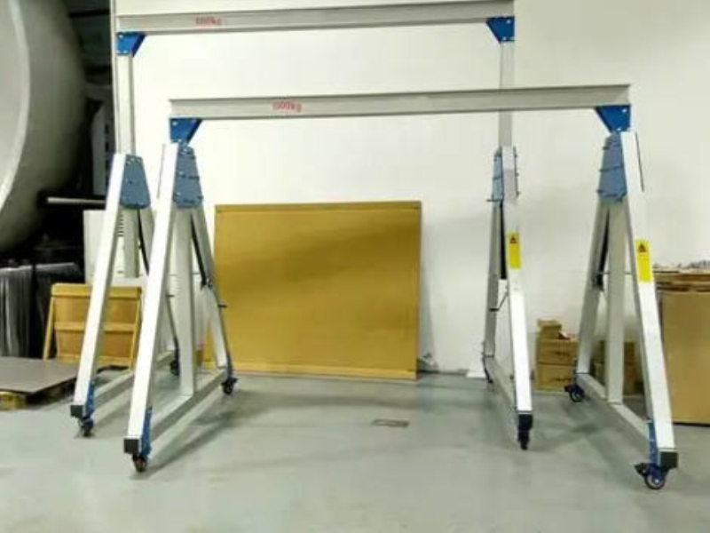 鋁合金輕型龍門吊